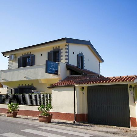 Guest House Capitan Libeccio Tropea Exteriör bild