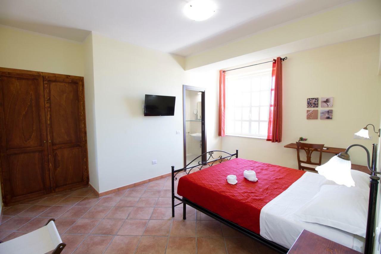 Guest House Capitan Libeccio Tropea Exteriör bild